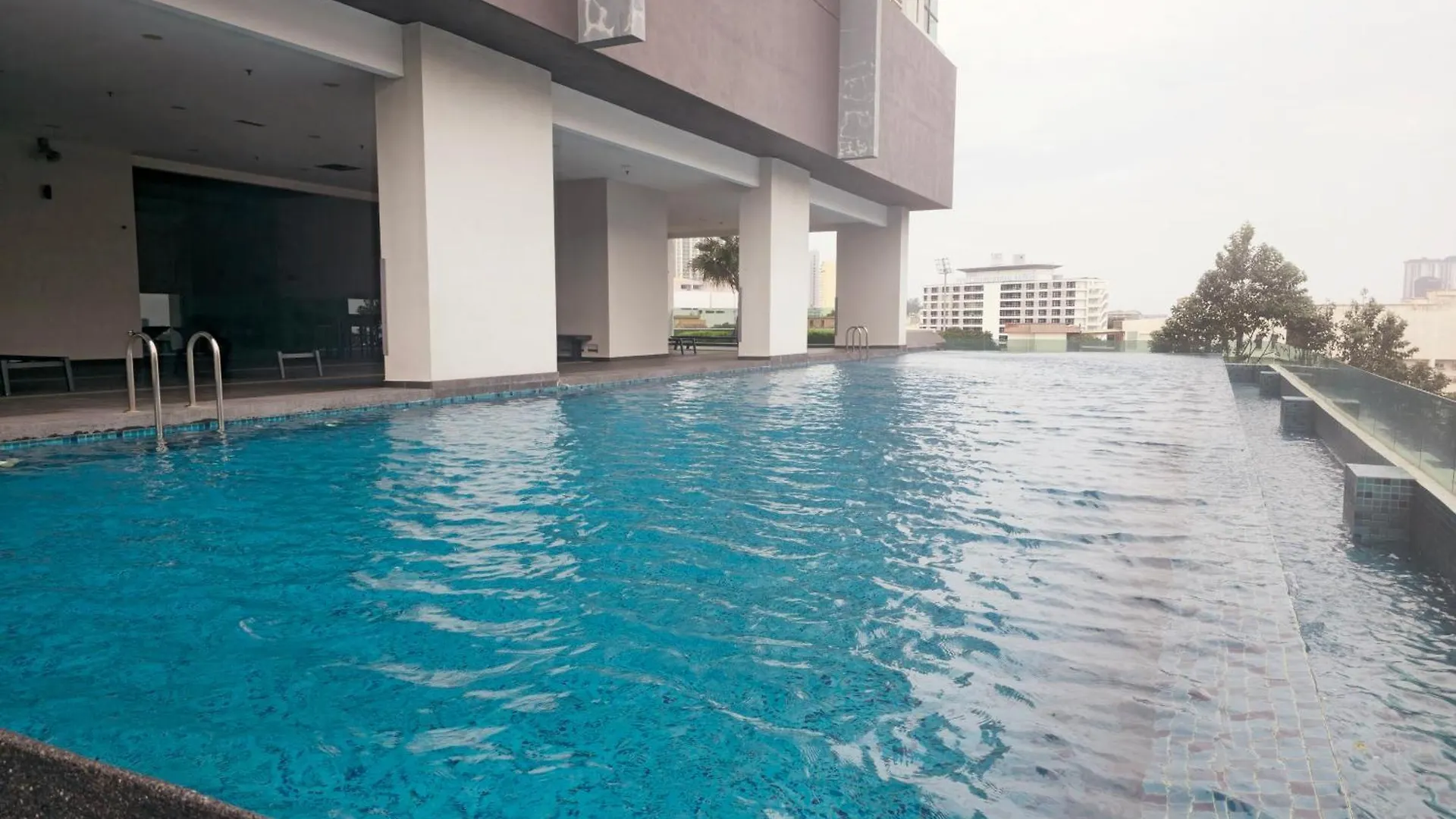 Ong Kim Wee Residences By Florence Malacca Malasia